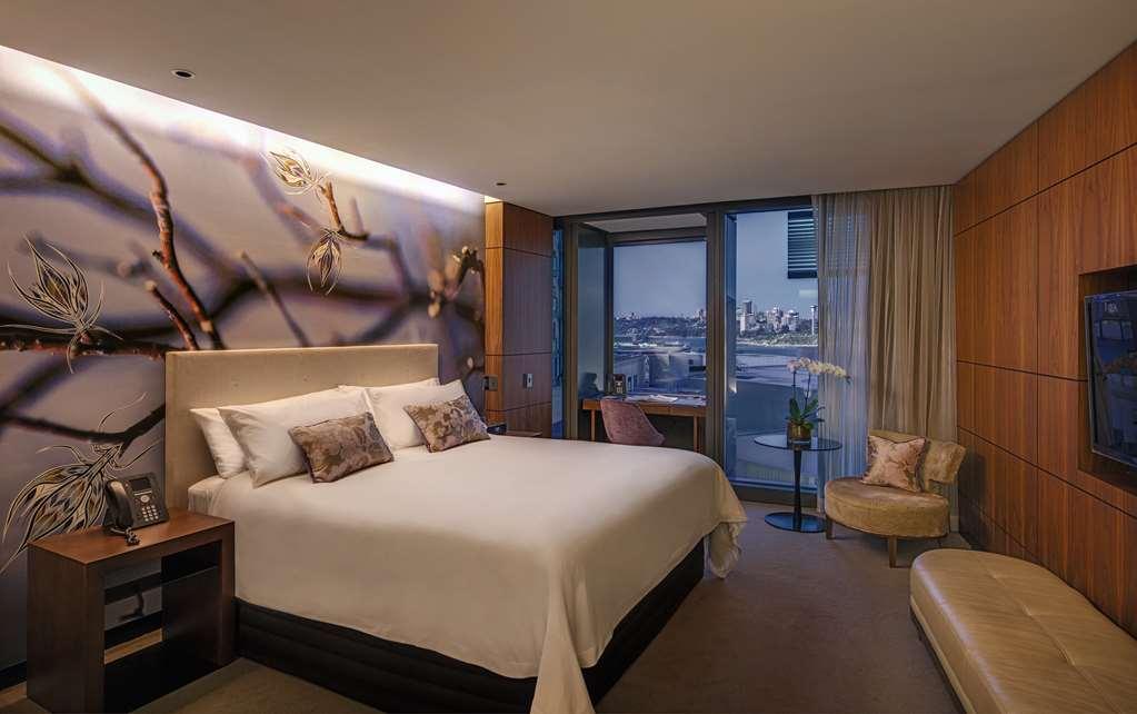 Отель The Darling At The Star Сидней Номер фото A bedroom at the hotel